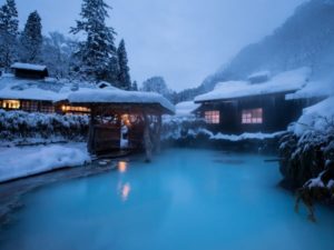 宿泊：秋田の秘湯「乳頭温泉郷」